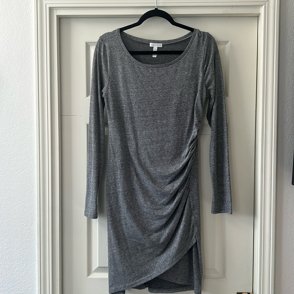 Large gray Leith Ruched Body-Con long sleeve dress